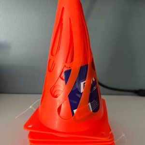 Set of 8 Soccer Training Cones New